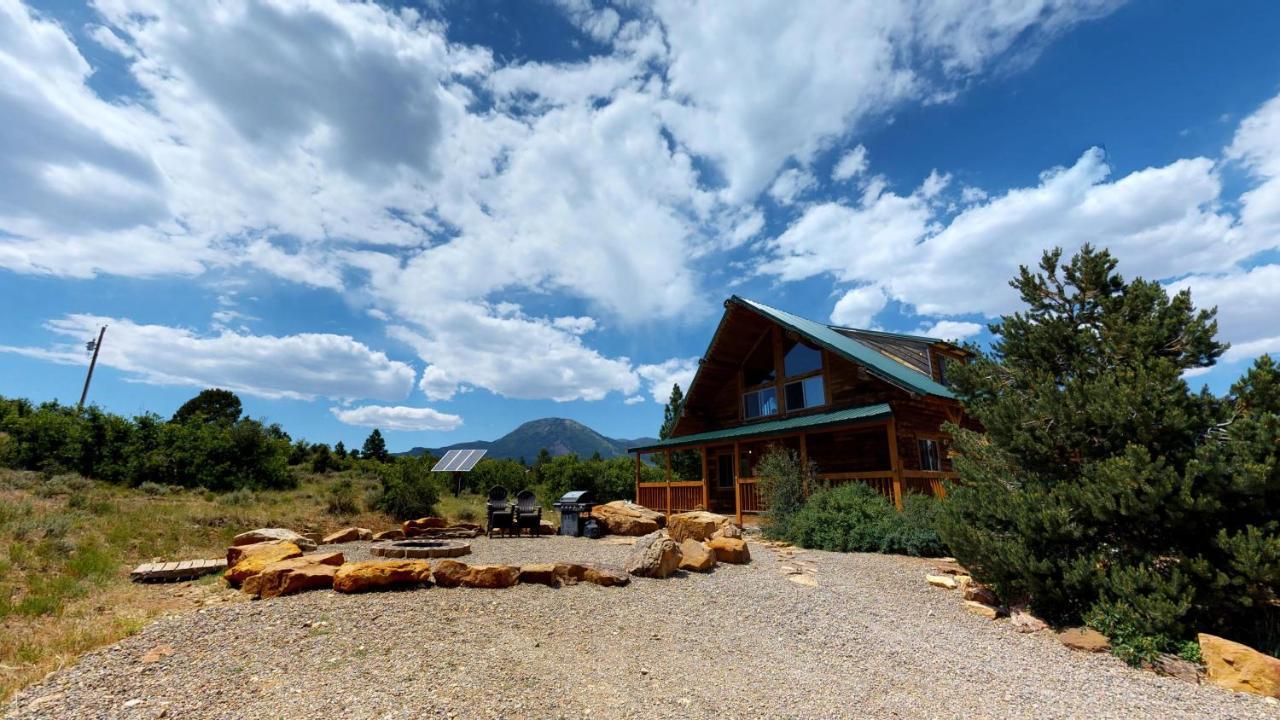 Canyon View Family Cabin, Deck, Tv Room, Games, Bbq, Campfire Monticello Buitenkant foto