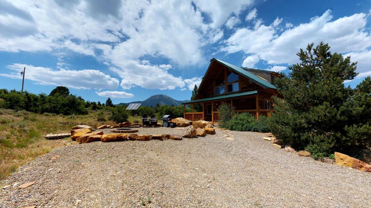 Canyon View Family Cabin, Deck, Tv Room, Games, Bbq, Campfire Monticello Buitenkant foto